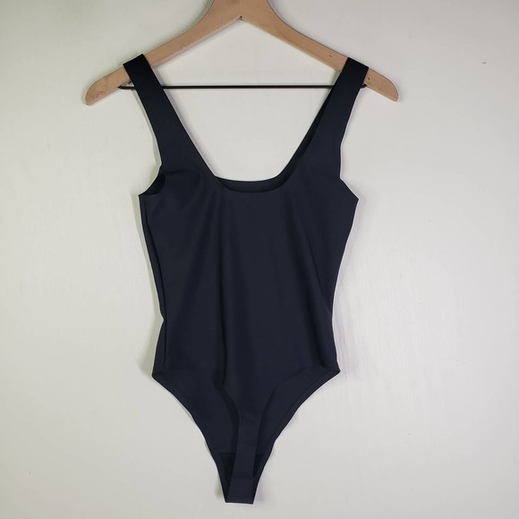 Parade Sleeveless Bodysuit‎ XS Black Thong Scoop Neck Tank - Picture 5 of 10